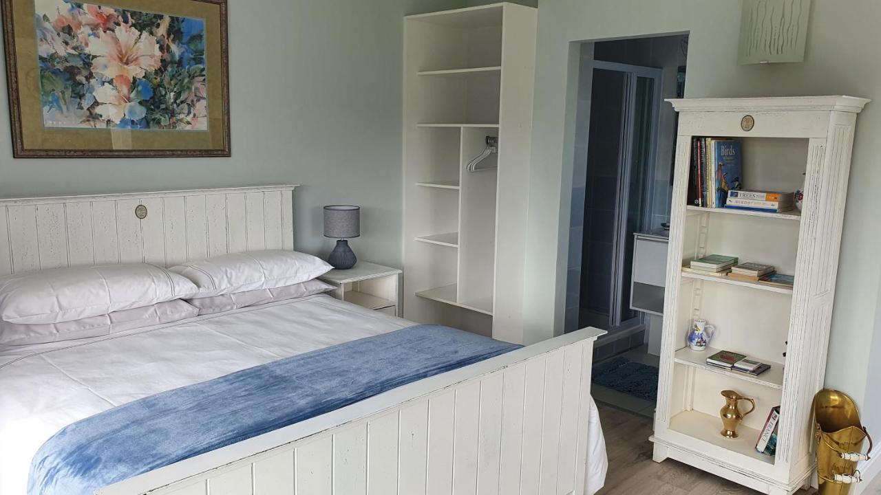 Modern Solar Powered 1 Bed Studio Apartment With Amazing Views Plettenberg Bay Esterno foto