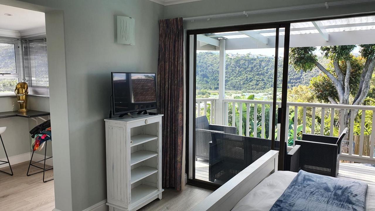 Modern Solar Powered 1 Bed Studio Apartment With Amazing Views Plettenberg Bay Esterno foto