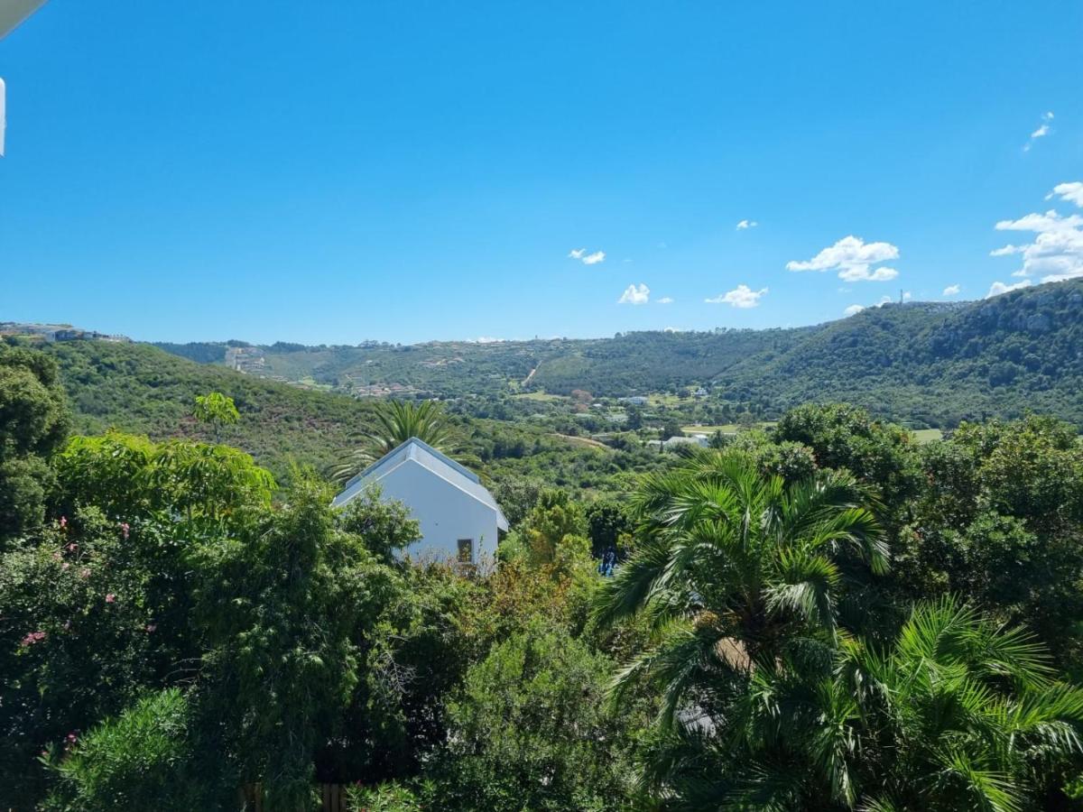 Modern Solar Powered 1 Bed Studio Apartment With Amazing Views Plettenberg Bay Esterno foto