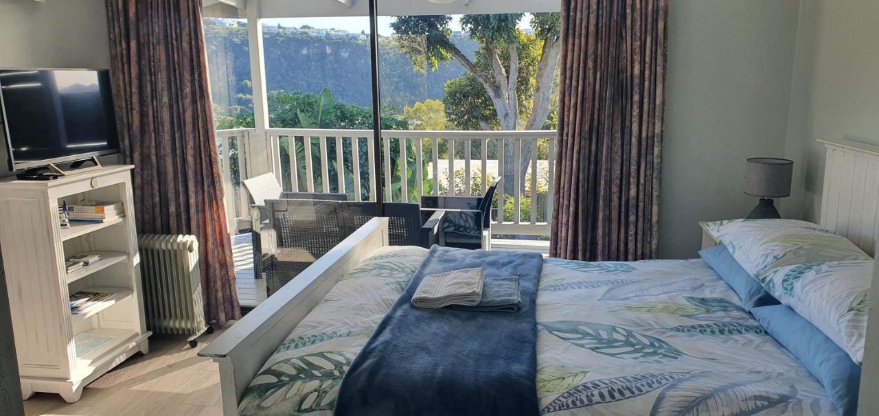 Modern Solar Powered 1 Bed Studio Apartment With Amazing Views Plettenberg Bay Esterno foto